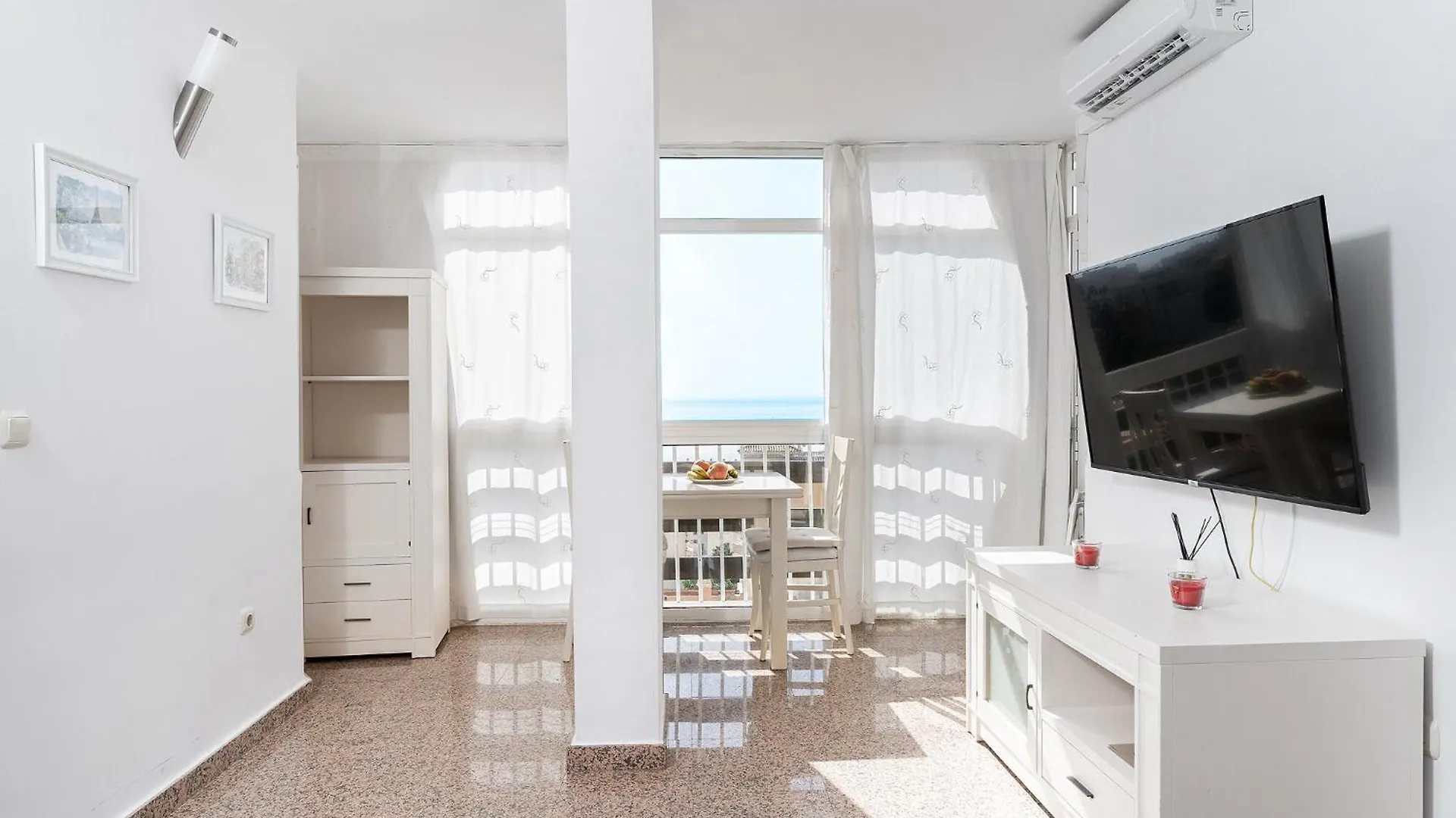 Nac8 - Bonito Apartamento Con Vistas Al Mar 2 Dormitorios, Wifi, 3 Piscinas, Playa A 250 Metros Benalmádena España